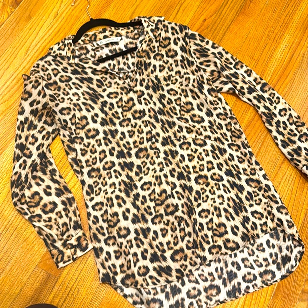 Zara animal print long sleeve shirt